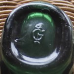 The base shows the mark of Imperial Glass